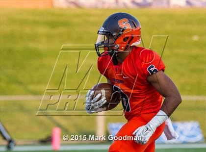 Thumbnail 3 in Seven Lakes vs Katy Taylor photogallery.