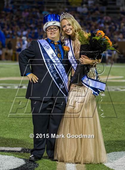 Thumbnail 2 in Seven Lakes vs Katy Taylor photogallery.