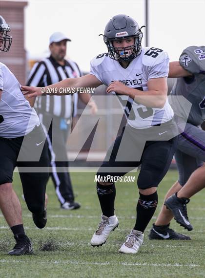 Thumbnail 1 in Roosevelt vs. Discovery Canyon (CHSAA 3A Round 1 Playoff) photogallery.