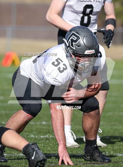 Thumbnail 1 in Roosevelt vs. Discovery Canyon (CHSAA 3A Round 1 Playoff) photogallery.