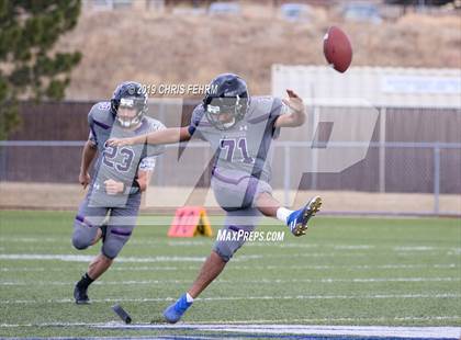 Thumbnail 2 in Roosevelt vs. Discovery Canyon (CHSAA 3A Round 1 Playoff) photogallery.