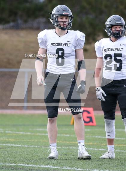 Thumbnail 2 in Roosevelt vs. Discovery Canyon (CHSAA 3A Round 1 Playoff) photogallery.