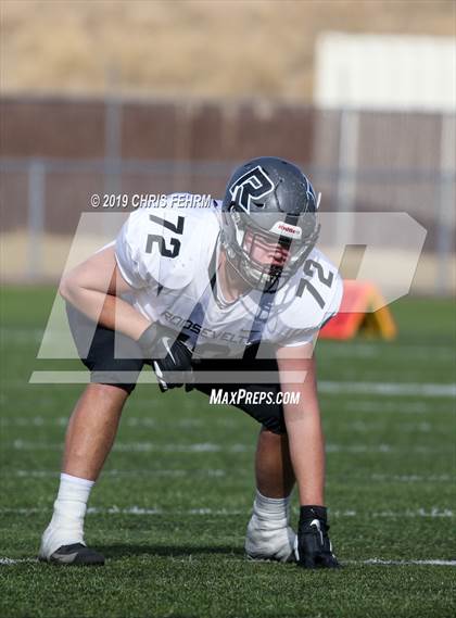 Thumbnail 3 in Roosevelt vs. Discovery Canyon (CHSAA 3A Round 1 Playoff) photogallery.