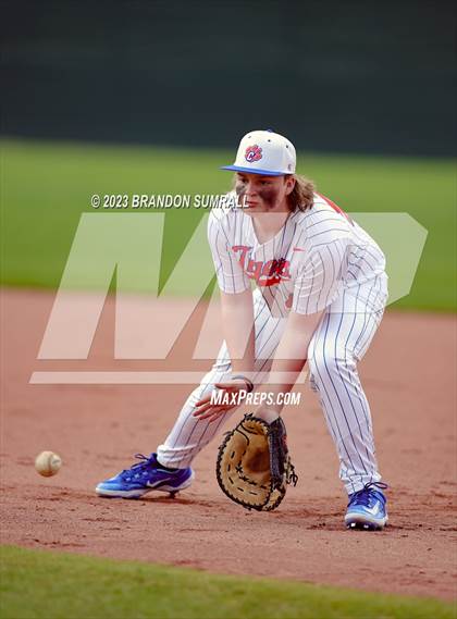 Thumbnail 2 in Benjamin Russell @ Chilton County photogallery.