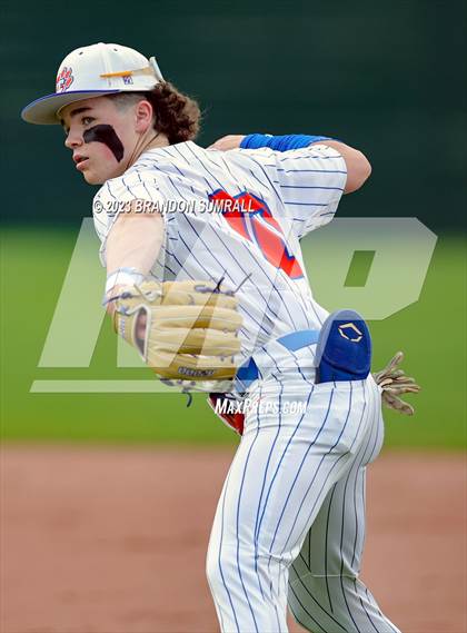 Thumbnail 1 in Benjamin Russell @ Chilton County photogallery.
