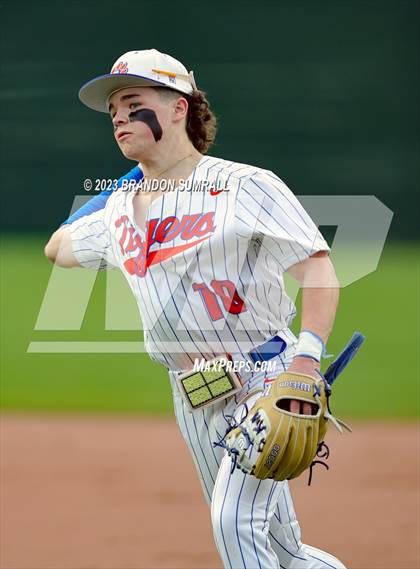 Thumbnail 2 in Benjamin Russell @ Chilton County photogallery.