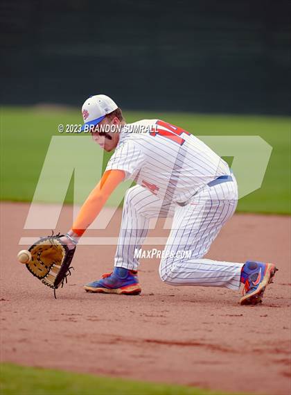 Thumbnail 3 in Benjamin Russell @ Chilton County photogallery.