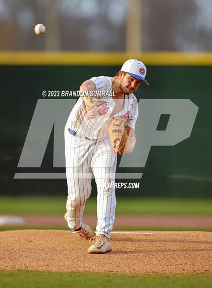 Thumbnail 1 in Benjamin Russell @ Chilton County photogallery.
