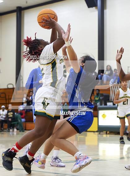 Thumbnail 1 in Stanton vs Ed White (FHSAA 5A District Final) photogallery.