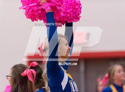 Thumbnail 2 in Jourdanton vs. Lago Vista (UIL 3A Bi-District) photogallery.