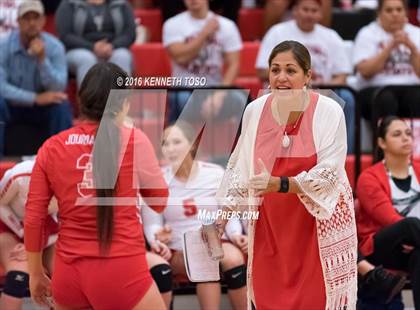 Thumbnail 3 in Jourdanton vs. Lago Vista (UIL 3A Bi-District) photogallery.