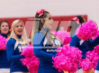 Thumbnail 2 in Jourdanton vs. Lago Vista (UIL 3A Bi-District) photogallery.