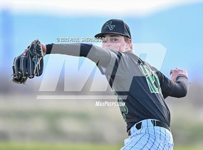Thumbnail 1 in Arapahoe @ Mountain Vista photogallery.
