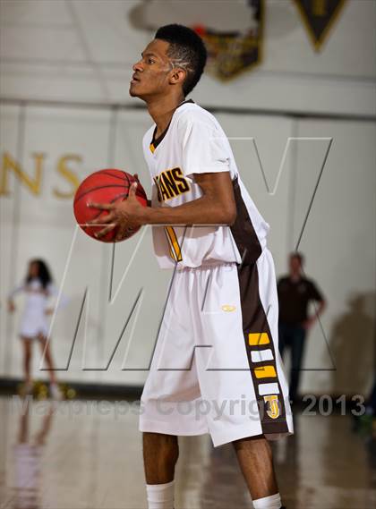 Thumbnail 2 in Mead @ Thomas Jefferson (CHSAA 4A State Tournament Round 2) photogallery.