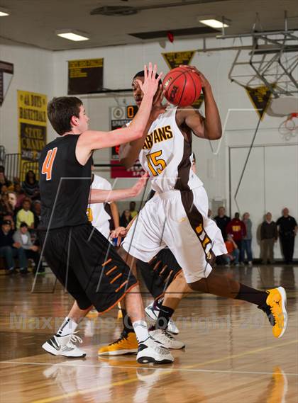 Thumbnail 2 in Mead @ Thomas Jefferson (CHSAA 4A State Tournament Round 2) photogallery.