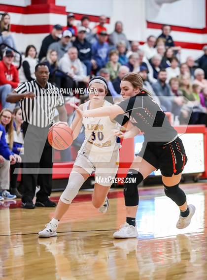 Thumbnail 1 in Line Mountain vs. Towanda (PIAA District IV Class AAA Semi-final) photogallery.