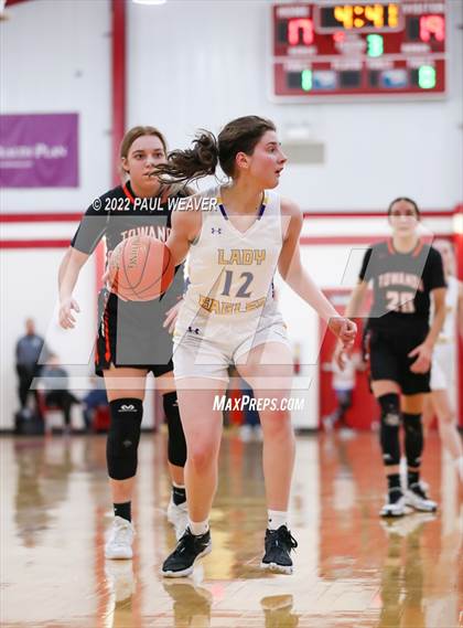Thumbnail 3 in Line Mountain vs. Towanda (PIAA District IV Class AAA Semi-final) photogallery.