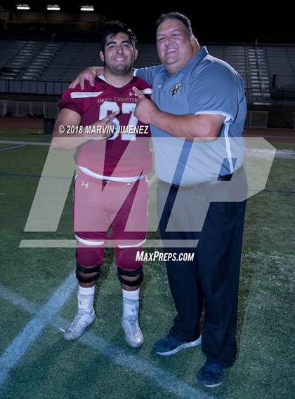 Thumbnail 2 in Chaminade @ Oaks Christian (CIF D1 Round 1 Playoff) photogallery.