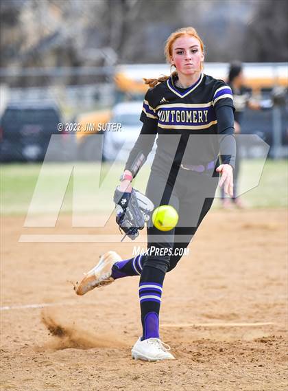 Thumbnail 2 in Montgomery vs Conroe (Brenham Tournament) photogallery.