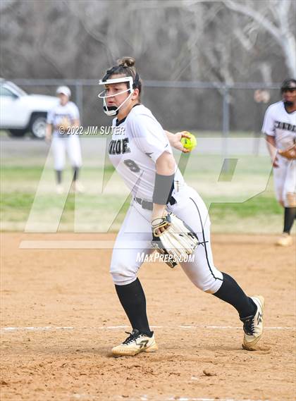 Thumbnail 2 in Montgomery vs Conroe (Brenham Tournament) photogallery.