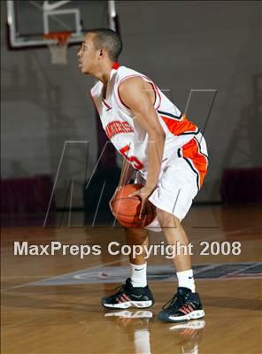 Thumbnail 2 in DeLaSalle vs. St. Pius X (Houston vs the Nation Tournament) photogallery.