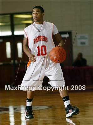 Thumbnail 1 in DeLaSalle vs. St. Pius X (Houston vs the Nation Tournament) photogallery.