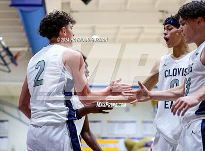 Thumbnail 3 in Clovis East vs. Bakersfield Christian photogallery.