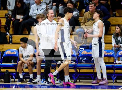 Thumbnail 1 in Clovis East vs. Bakersfield Christian photogallery.
