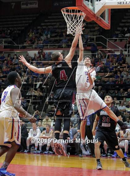 Thumbnail 1 in Immanuel vs. Granite Hills (CIF CS D4 Final) photogallery.
