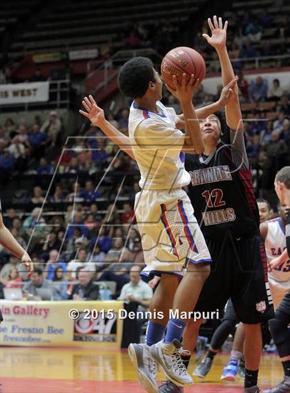 Thumbnail 3 in Immanuel vs. Granite Hills (CIF CS D4 Final) photogallery.