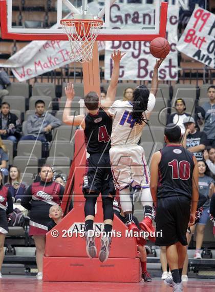 Thumbnail 1 in Immanuel vs. Granite Hills (CIF CS D4 Final) photogallery.