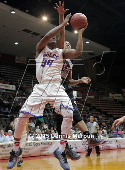 Thumbnail 1 in Immanuel vs. Granite Hills (CIF CS D4 Final) photogallery.