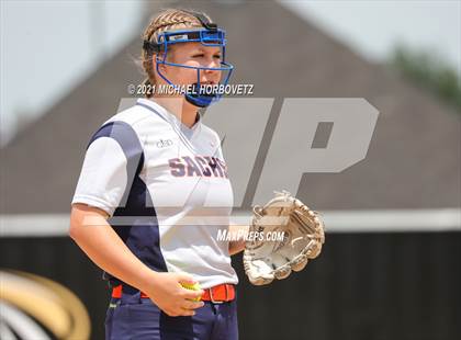 Thumbnail 1 in Bryan vs. Sachse (UIL 6A Area Playoff) photogallery.