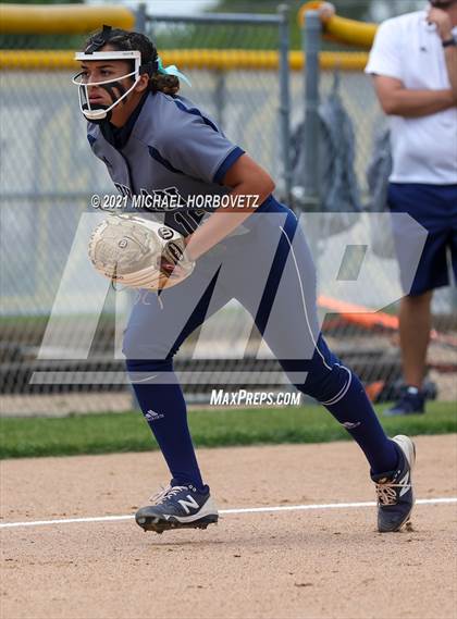 Thumbnail 1 in Bryan vs. Sachse (UIL 6A Area Playoff) photogallery.