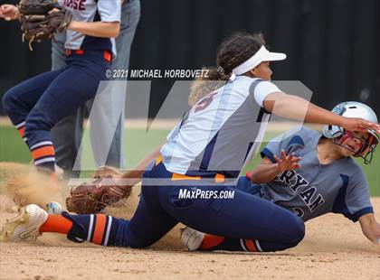 Thumbnail 1 in Bryan vs. Sachse (UIL 6A Area Playoff) photogallery.