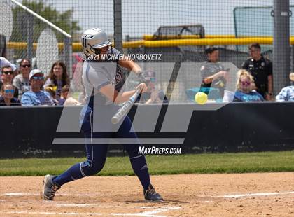 Thumbnail 3 in Bryan vs. Sachse (UIL 6A Area Playoff) photogallery.