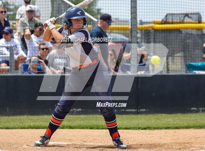 Thumbnail 2 in Bryan vs. Sachse (UIL 6A Area Playoff) photogallery.