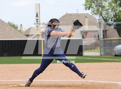 Thumbnail 3 in Bryan vs. Sachse (UIL 6A Area Playoff) photogallery.