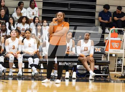 Thumbnail 1 in DeSoto @ West Mesquite photogallery.