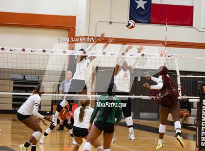 Thumbnail 1 in DeSoto @ West Mesquite photogallery.