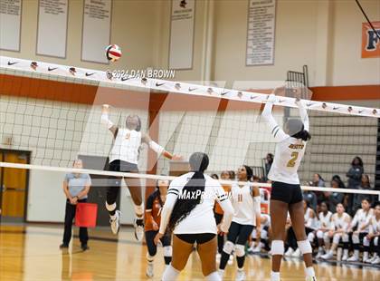 Thumbnail 1 in DeSoto @ West Mesquite photogallery.