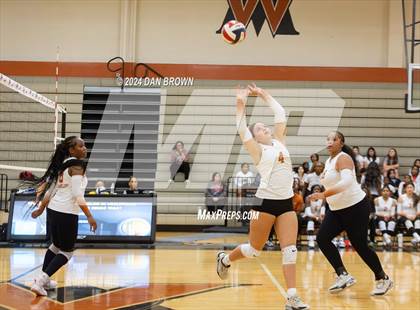 Thumbnail 1 in DeSoto @ West Mesquite photogallery.