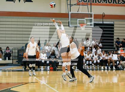 Thumbnail 1 in DeSoto @ West Mesquite photogallery.