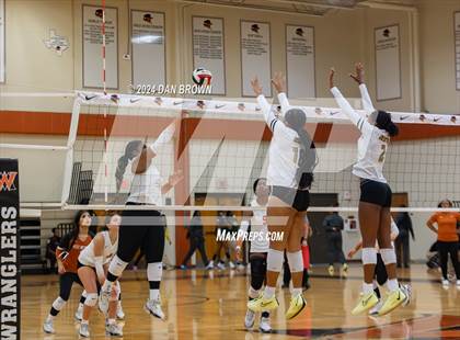 Thumbnail 3 in DeSoto @ West Mesquite photogallery.
