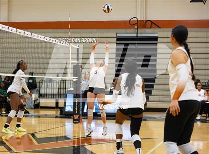 Thumbnail 2 in DeSoto @ West Mesquite photogallery.