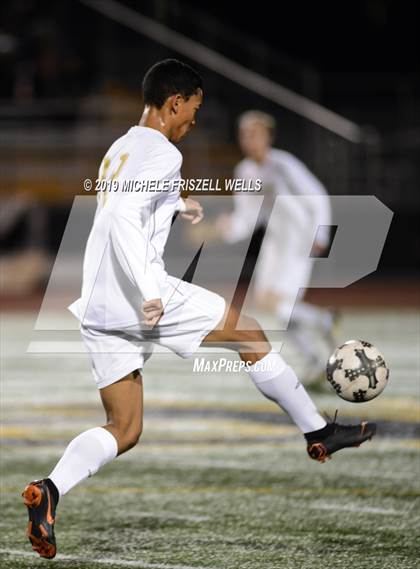 Thumbnail 3 in Westview vs. Poway (CIF SDS D1) photogallery.