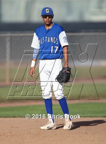 Thumbnail 2 in Sahuarita vs. Sahuaro (Lancer Baseball Classic) photogallery.
