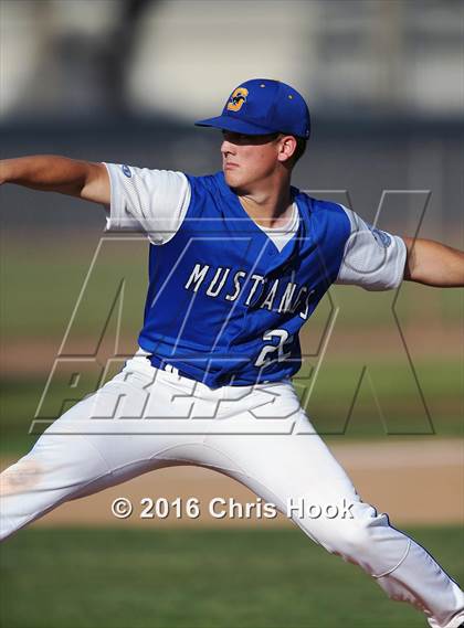 Thumbnail 2 in Sahuarita vs. Sahuaro (Lancer Baseball Classic) photogallery.