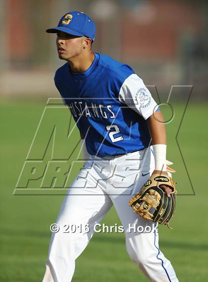 Thumbnail 3 in Sahuarita vs. Sahuaro (Lancer Baseball Classic) photogallery.