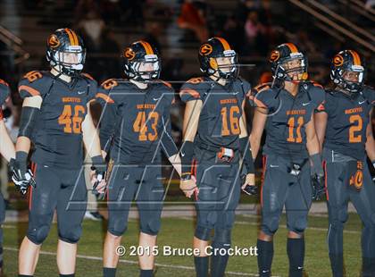 Thumbnail 3 in Gilmer vs. Pleasant Grove (UIL 4A Bi-District) photogallery.